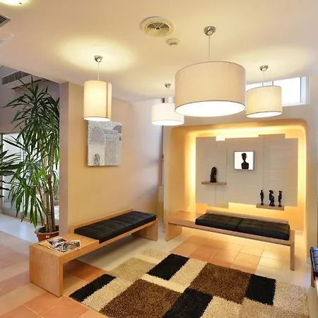 Hotel Approdo Domus Francescana 3*